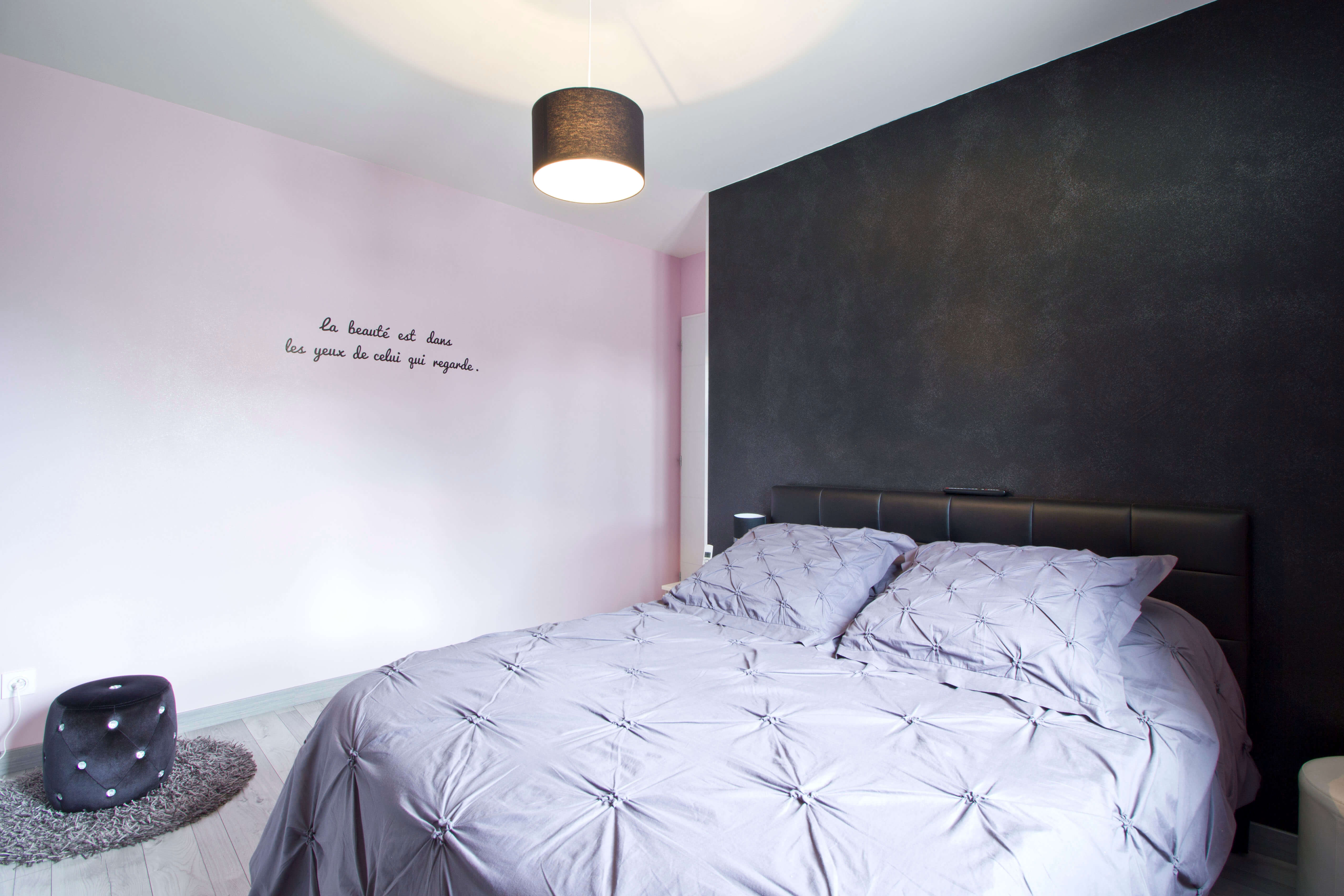 maison valtrea chambre